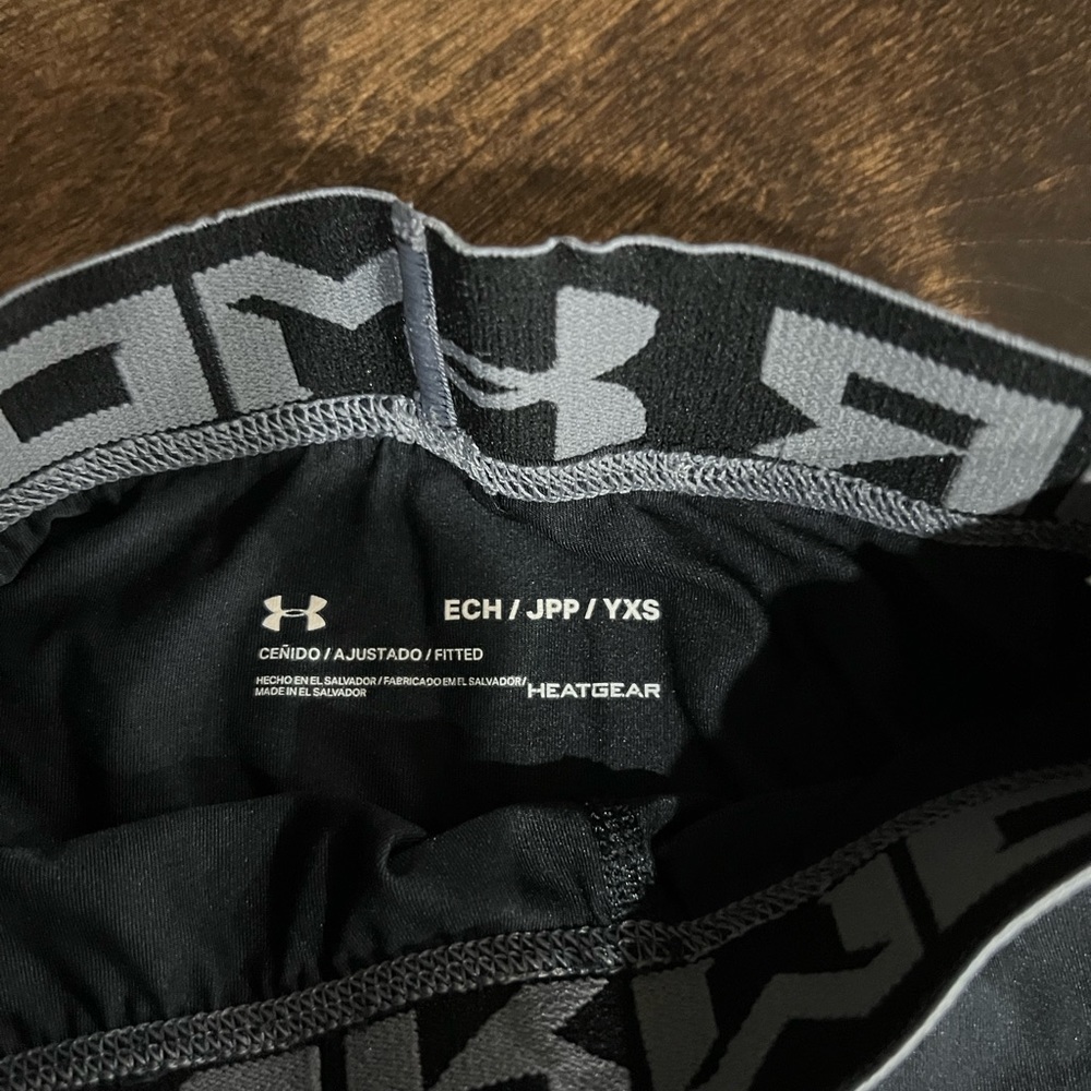 Under Armor spandex for boys,  Great Condition!